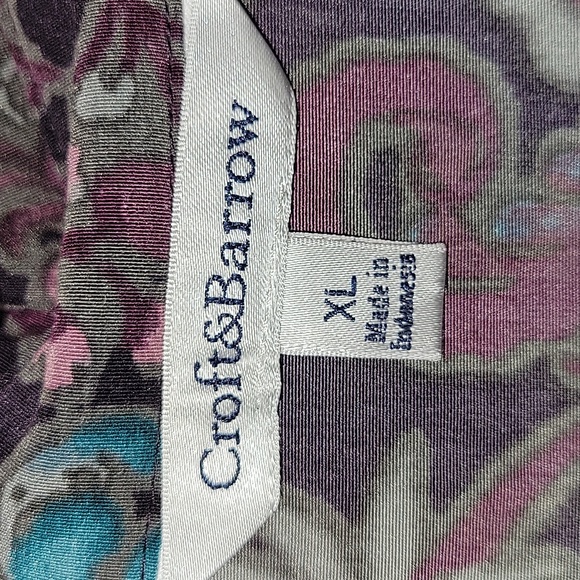 Croft & Barrow | Colorful Paisley Print Button Up Top | XL - Picture 3 of 7